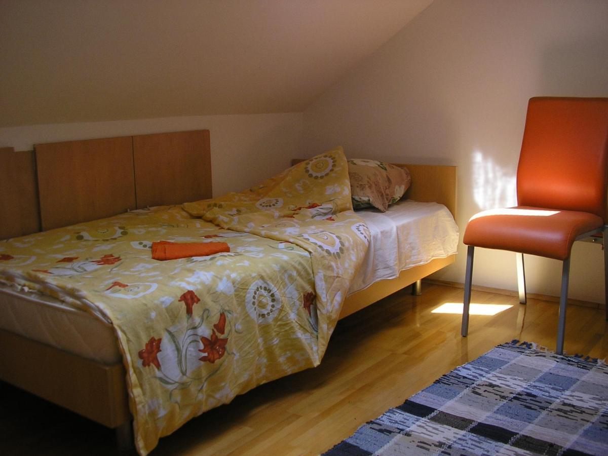 Apartament Suncano Potkrovje U Centru Skopje Zewnętrze zdjęcie