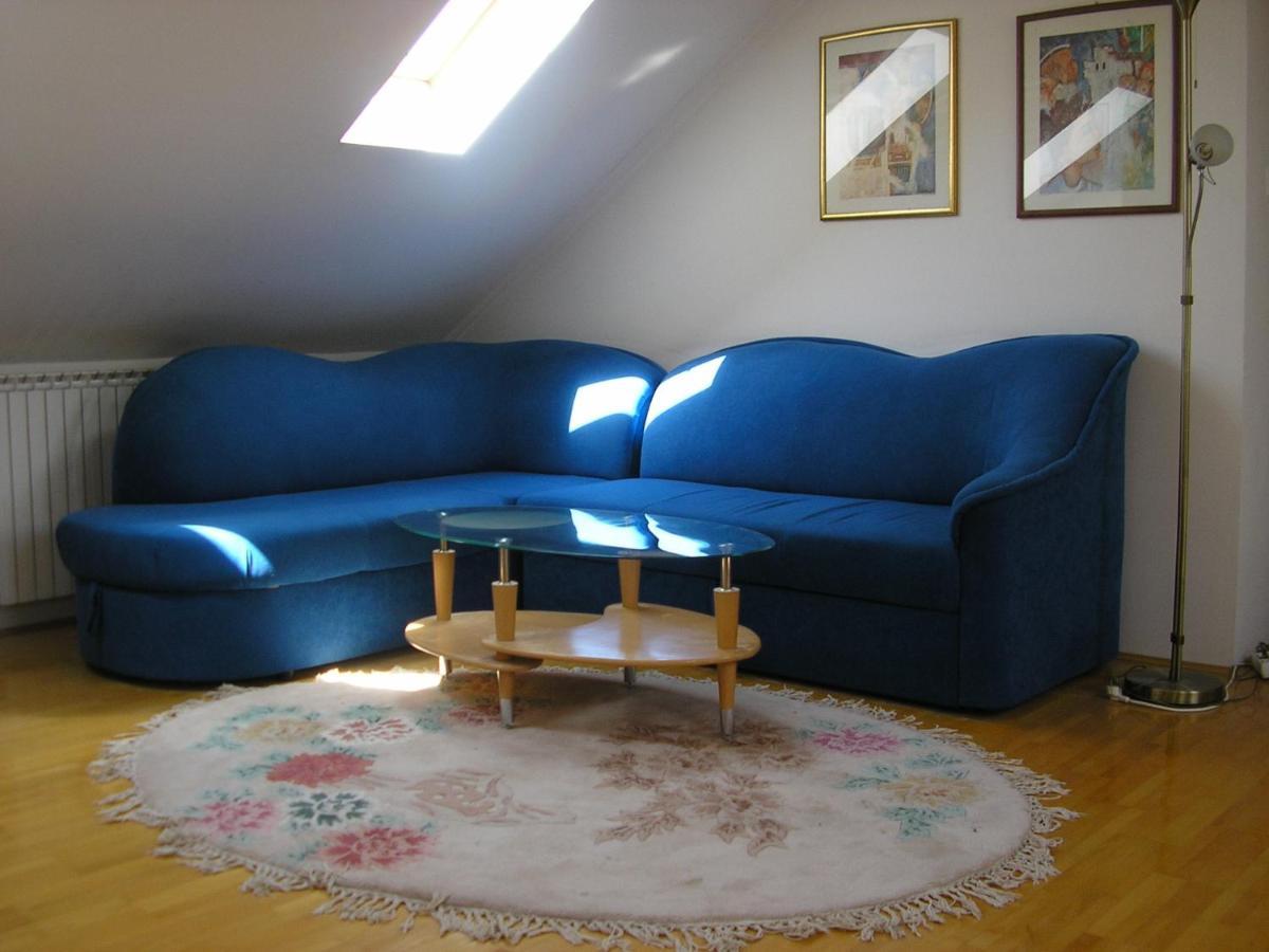 Apartament Suncano Potkrovje U Centru Skopje Zewnętrze zdjęcie